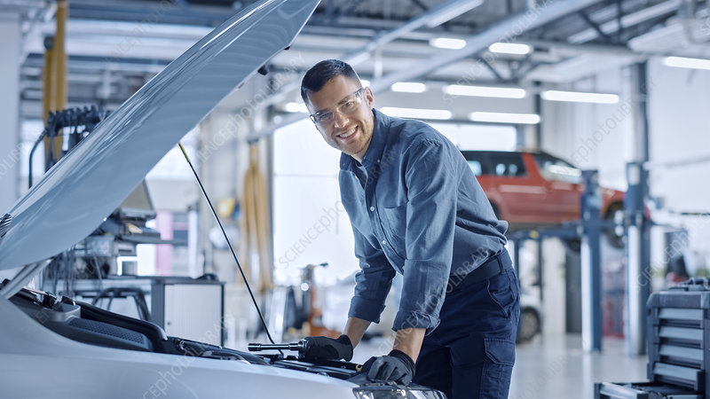 Mobile Hybrid Mechanic Services: Making Auto Repairs Easier